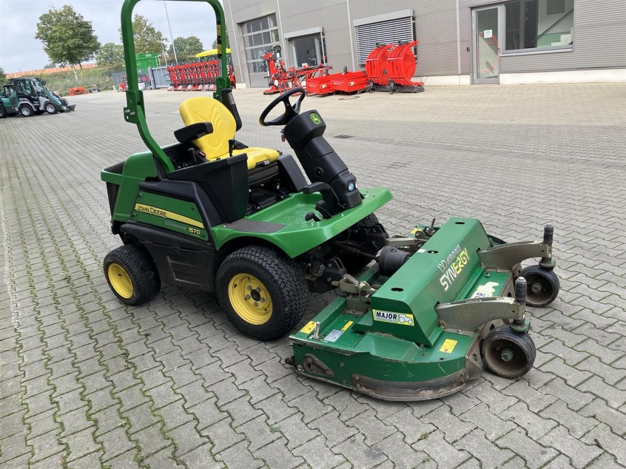 John Deere F1570 Frontmäher - Maşină de tuns iarba: Foto 3 John Deere F1570 Frontmäher - Maşină de tuns iarba: Foto 3