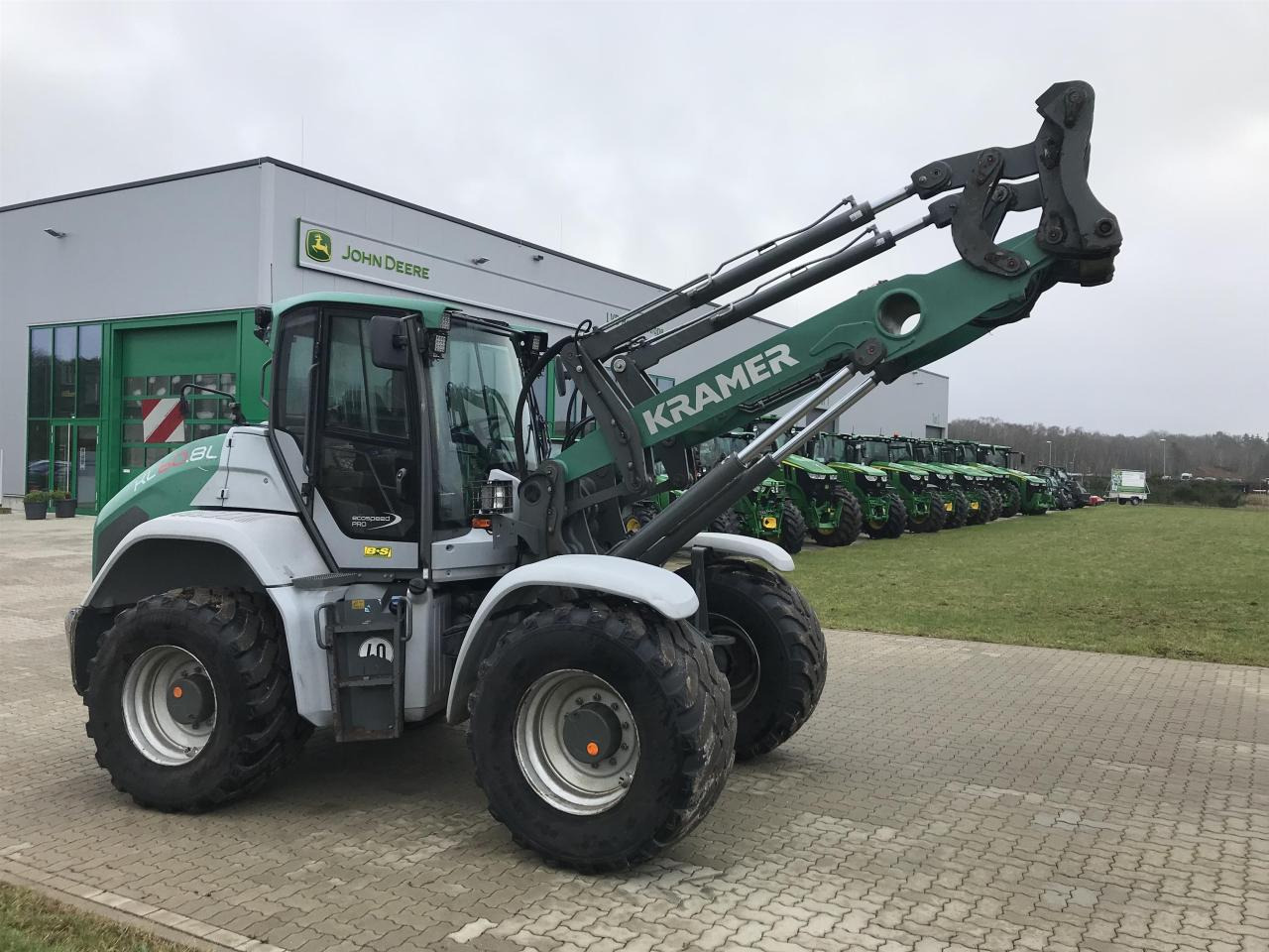 Kramer KL60.8 - Încărcător frontal pe pneuri: Foto 2 Kramer KL60.8 - Încărcător frontal pe pneuri: Foto 2