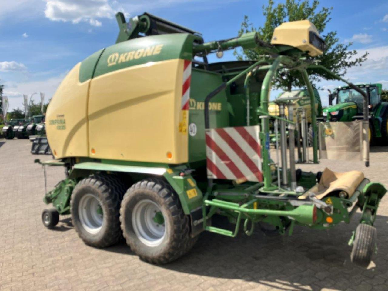 Krone CF 155 XC Comprima - Presă baloţi rotunzi: Foto 5 Krone CF 155 XC Comprima - Presă baloţi rotunzi: Foto 5