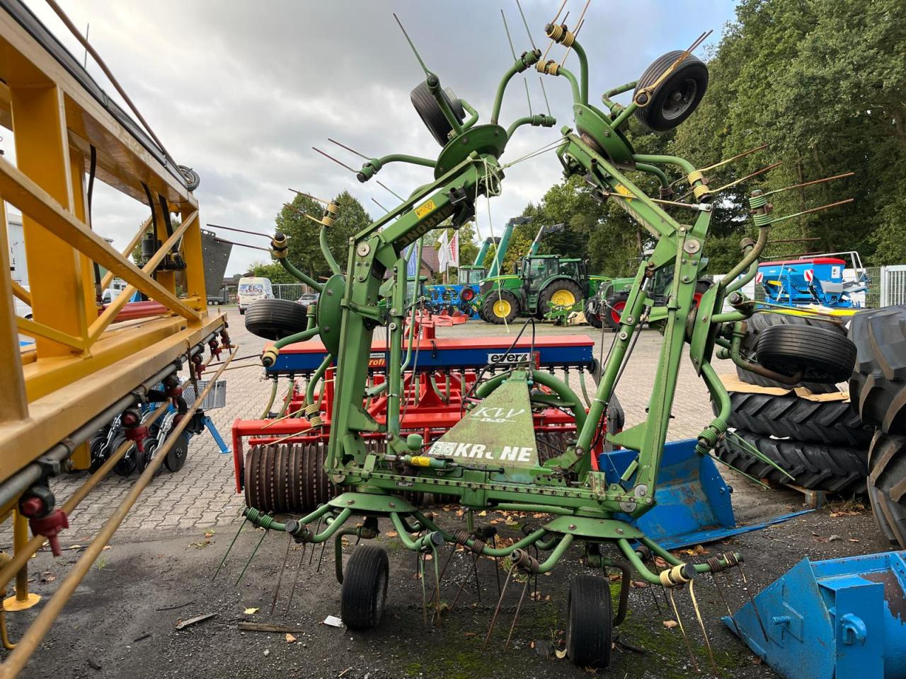 Krone KW 6.70/6 - Maşină de întors fânul: Foto 1 Krone KW 6.70/6 - Maşină de întors fânul: Foto 1