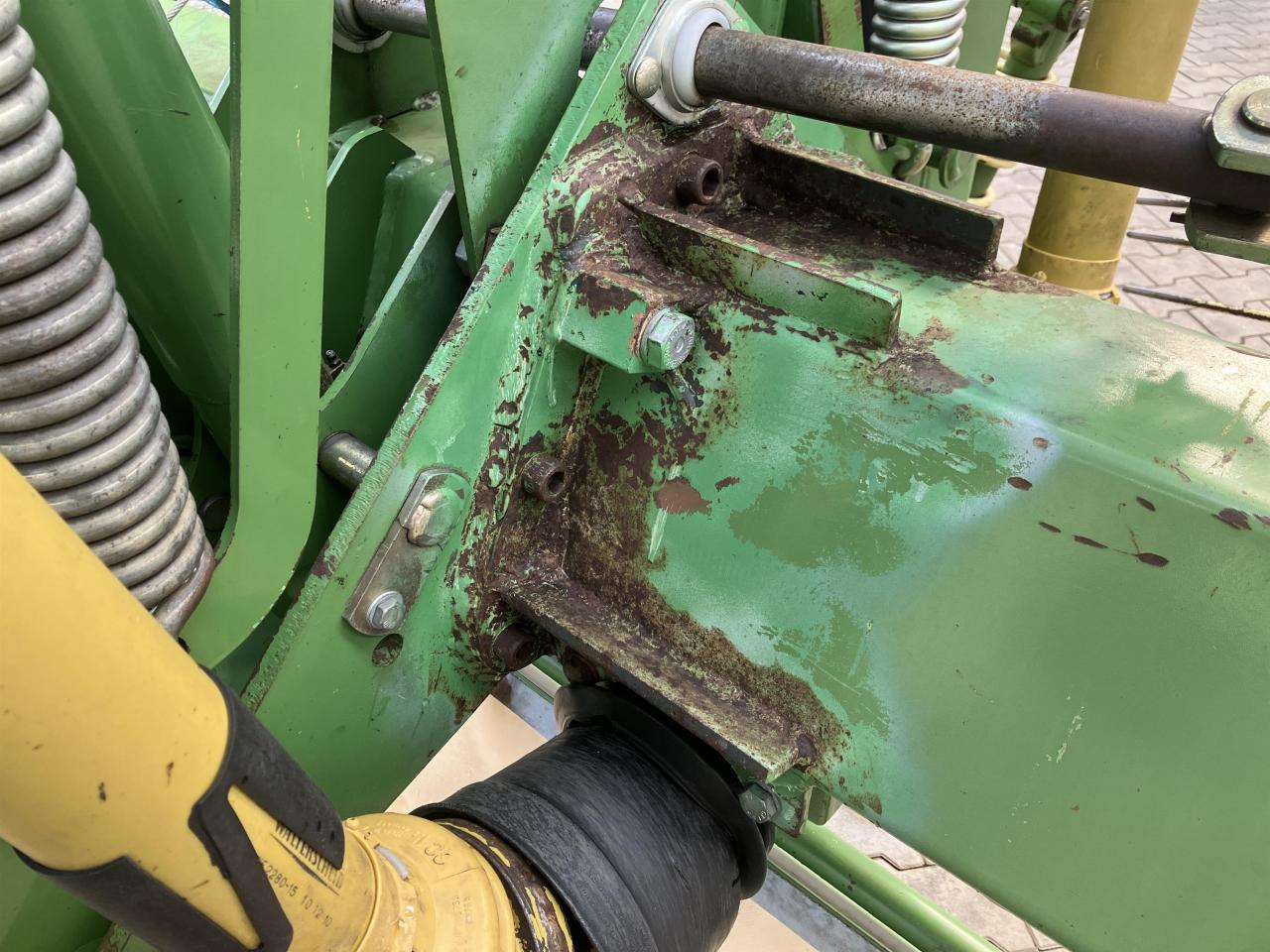Krone SWADRO 900 - Maşină de întors fânul: Foto 5 Krone SWADRO 900 - Maşină de întors fânul: Foto 5