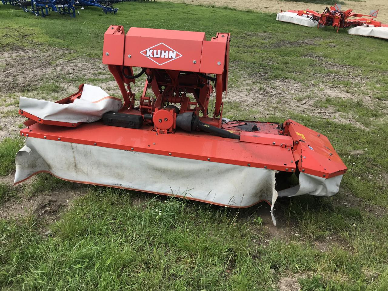 Kuhn FC883 & FC 313F-FF - Cositoare: Foto 2 Kuhn FC883 & FC 313F-FF - Cositoare: Foto 2