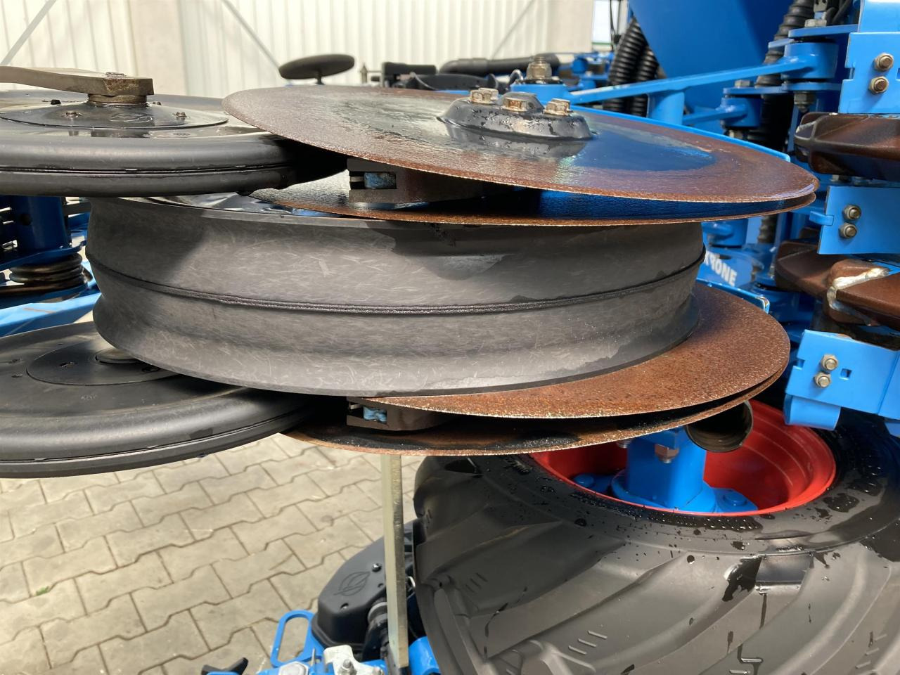 Lemken Azurit 9/8.75 - Semănătoare de precizie: Foto 4 Lemken Azurit 9/8.75 - Semănătoare de precizie: Foto 4
