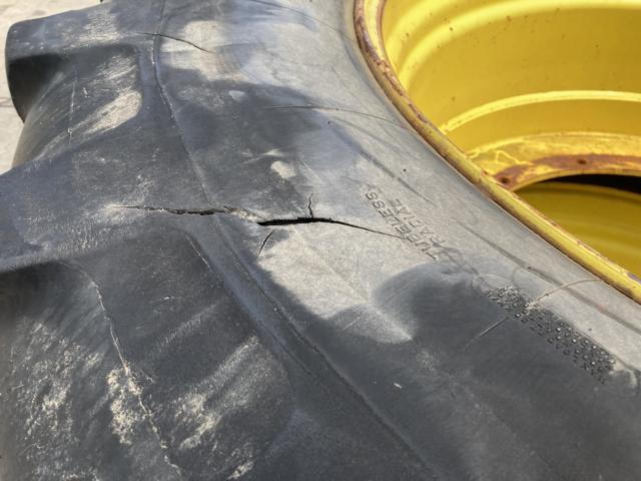 Michelin 620/70R46 - Anvelopă pentru Utilaje agricole: Foto 2 Michelin 620/70R46 - Anvelopă pentru Utilaje agricole: Foto 2