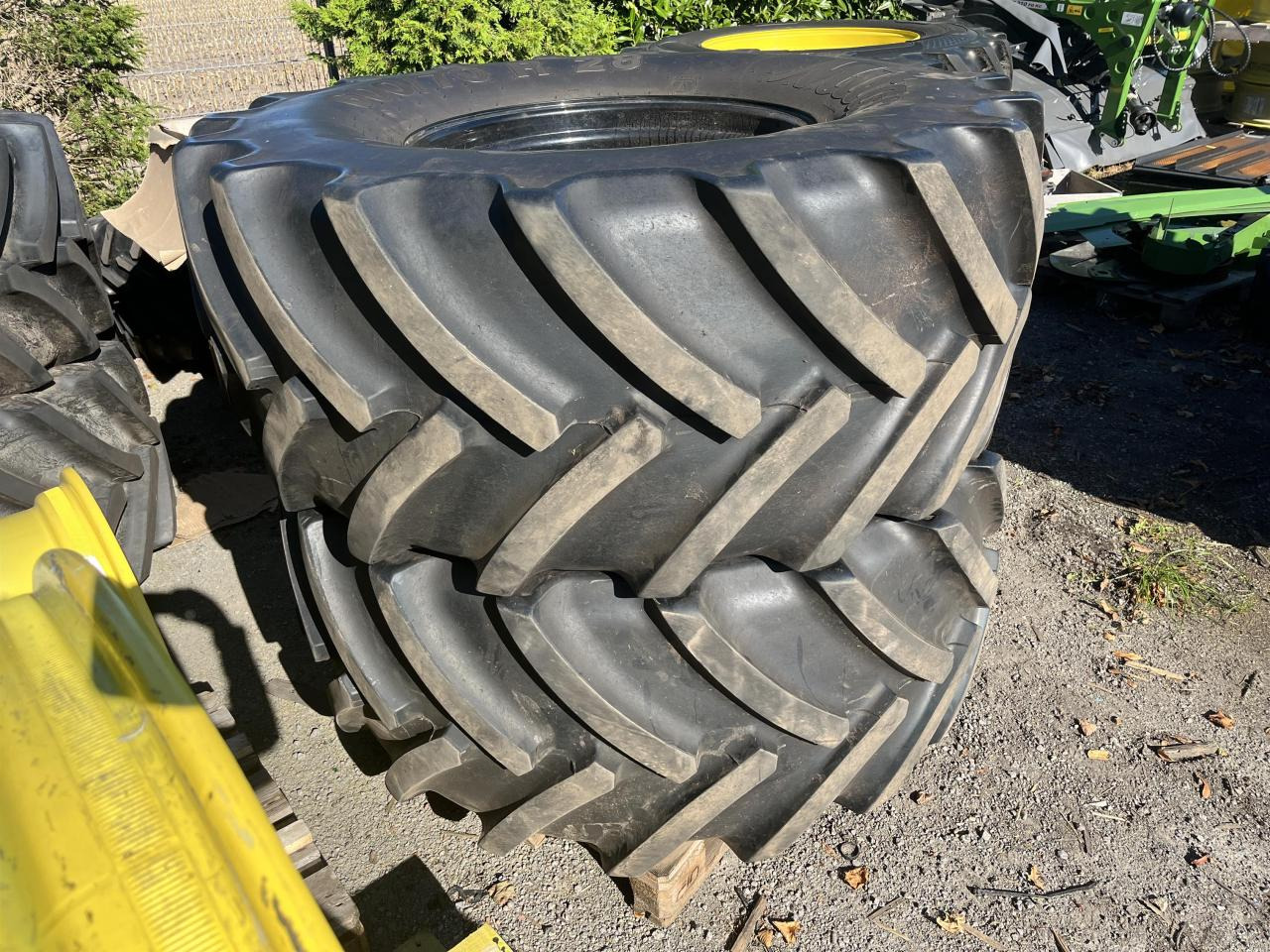 Mitas 600/70R30 - Anvelopă pentru Utilaje agricole: Foto 1 Mitas 600/70R30 - Anvelopă pentru Utilaje agricole: Foto 1