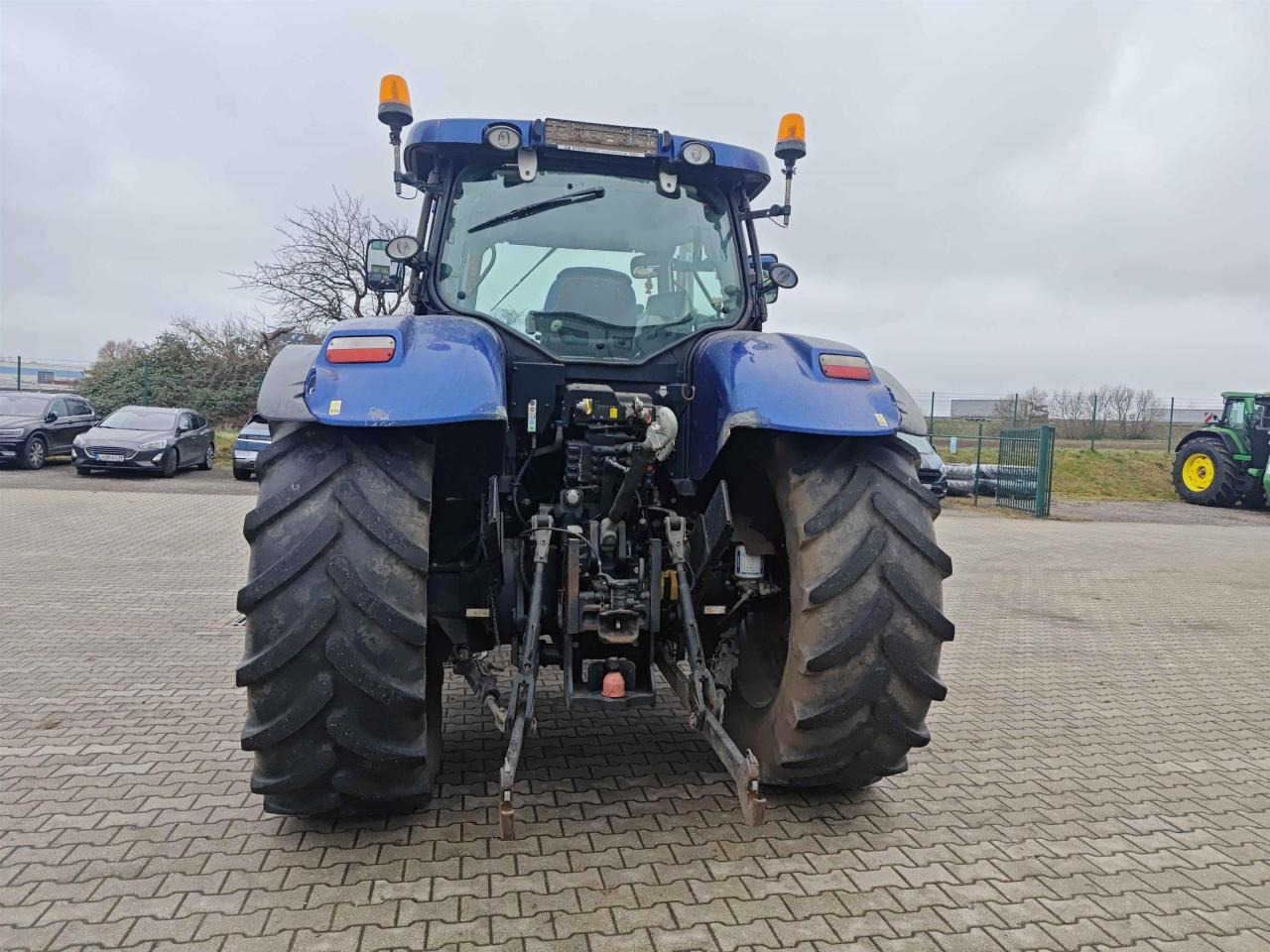 New Holland T7.200 - Tractor agricol: Foto 5 New Holland T7.200 - Tractor agricol: Foto 5