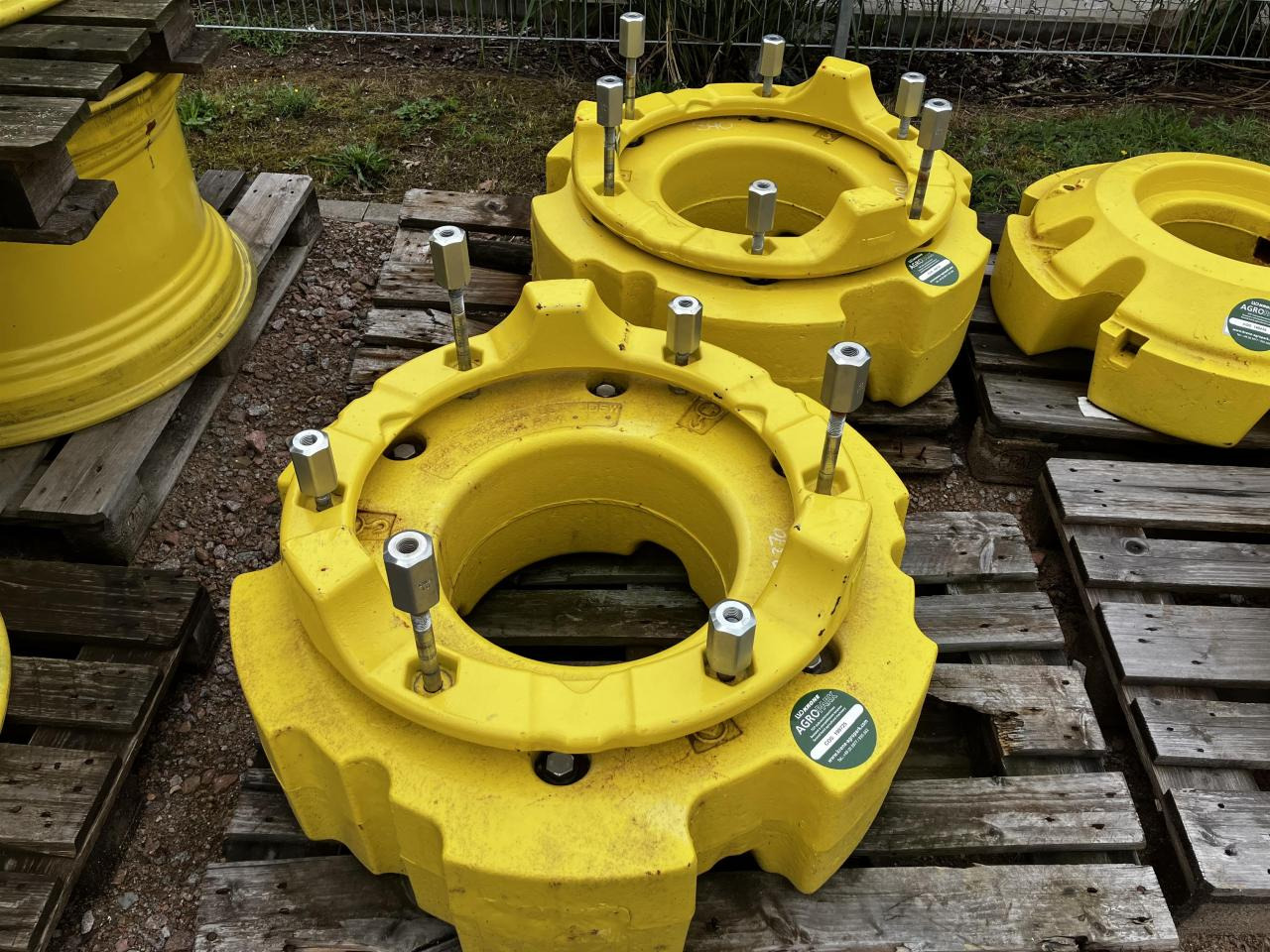 John Deere 70 kg + 900 kg - Piesă de schimb pentru Utilaje agricole: Foto 1 John Deere 70 kg + 900 kg - Piesă de schimb pentru Utilaje agricole: Foto 1