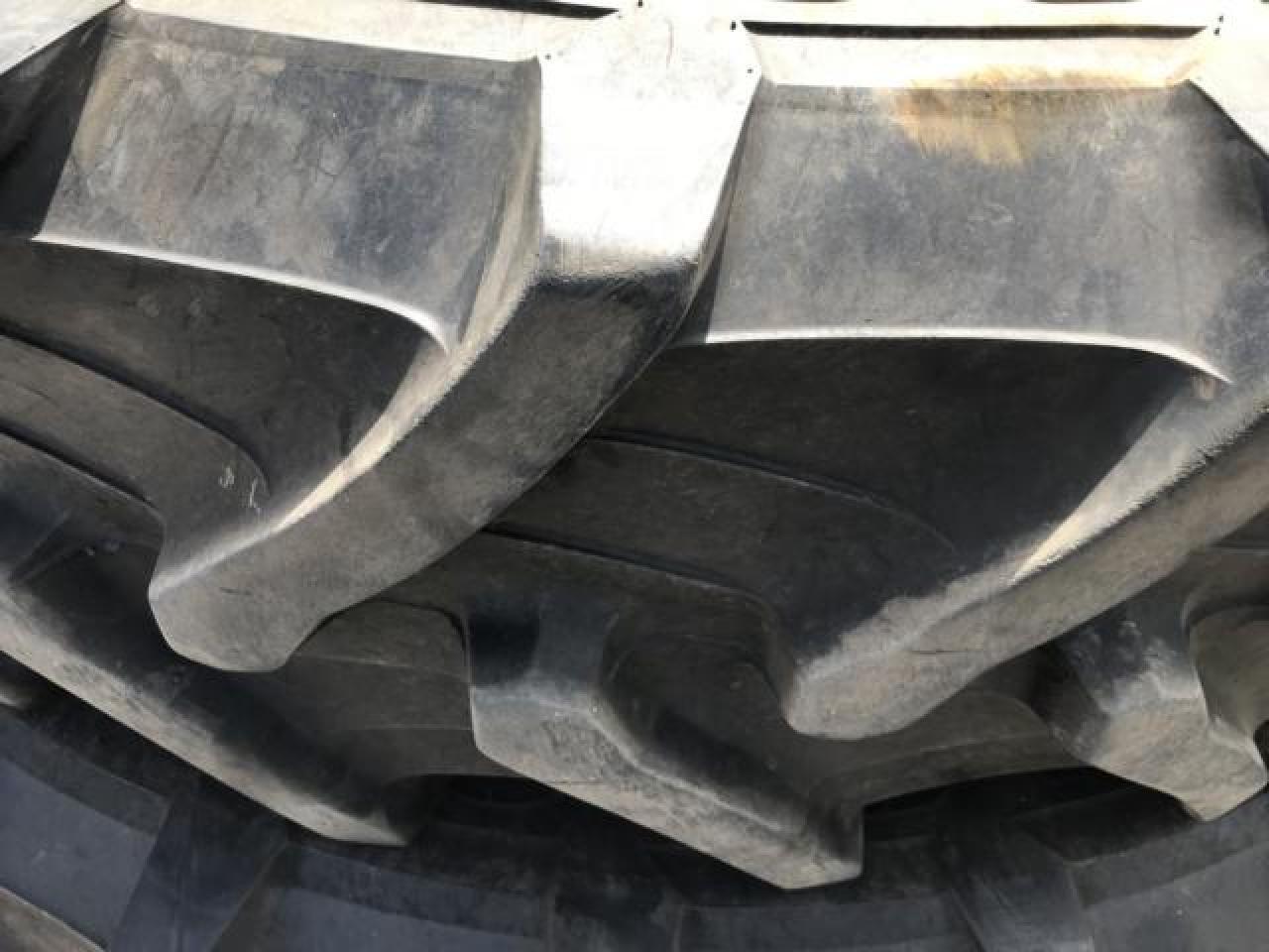 Trelleborg 380/80R38 - Anvelopă pentru Utilaje agricole: Foto 2 Trelleborg 380/80R38 - Anvelopă pentru Utilaje agricole: Foto 2