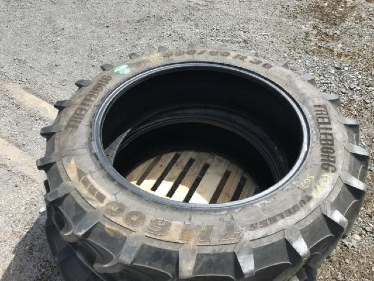 Trelleborg 380/80R38 - Anvelopă pentru Utilaje agricole: Foto 4 Trelleborg 380/80R38 - Anvelopă pentru Utilaje agricole: Foto 4