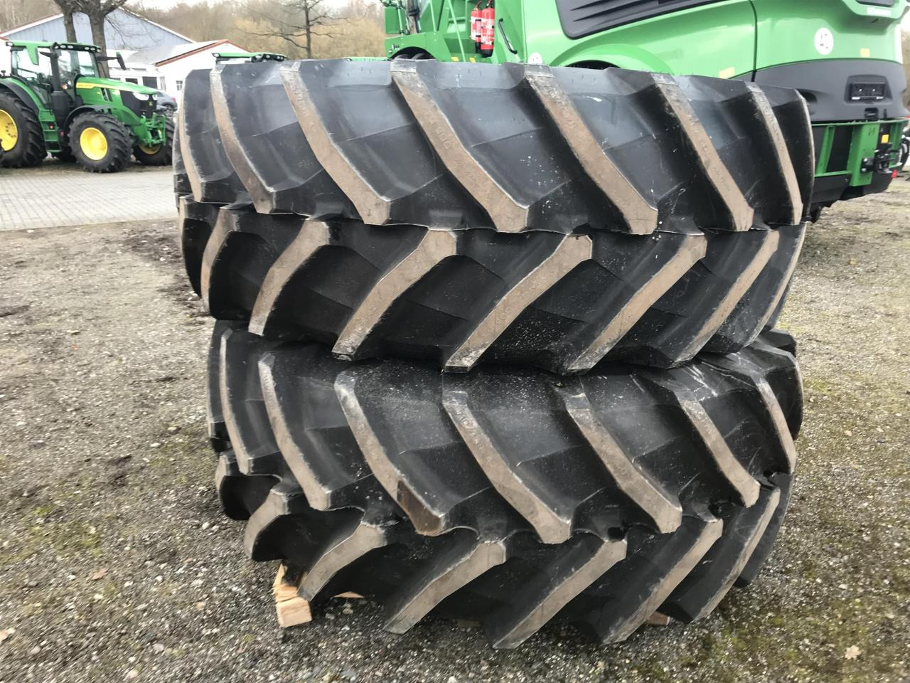 Trelleborg 710/70R42 - Anvelopă pentru Utilaje agricole: Foto 1 Trelleborg 710/70R42 - Anvelopă pentru Utilaje agricole: Foto 1
