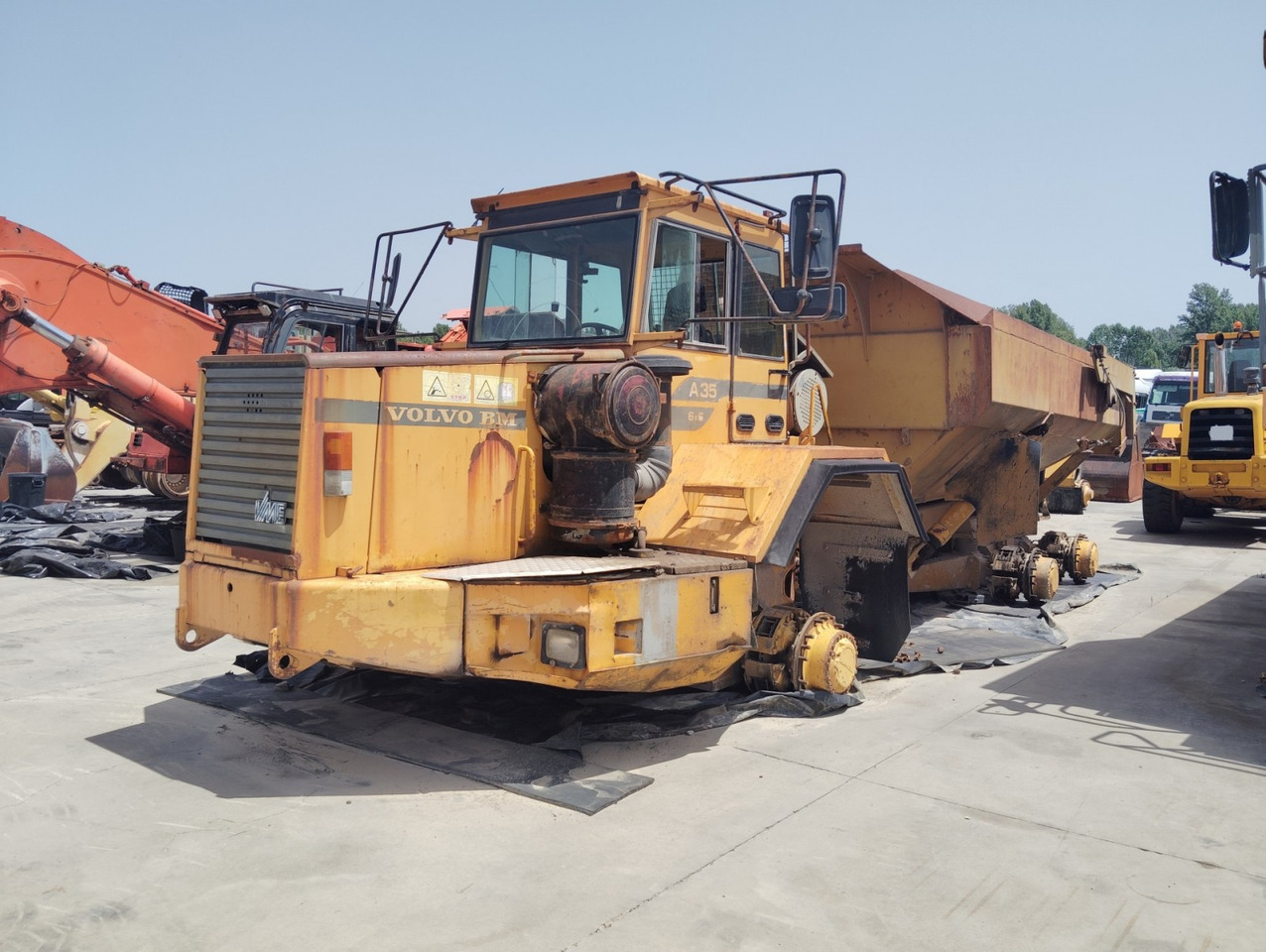 DUMPER ARTICULADO VOLVO A35 - Camion articulat: Foto 1 DUMPER ARTICULADO VOLVO A35 - Camion articulat: Foto 1