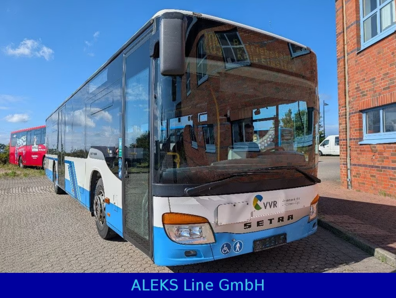 SETRA S 415 NF (Niederflur-Linienbus, Klasse II) - Autobuz urban: Foto 1 SETRA S 415 NF (Niederflur-Linienbus, Klasse II) - Autobuz urban: Foto 1