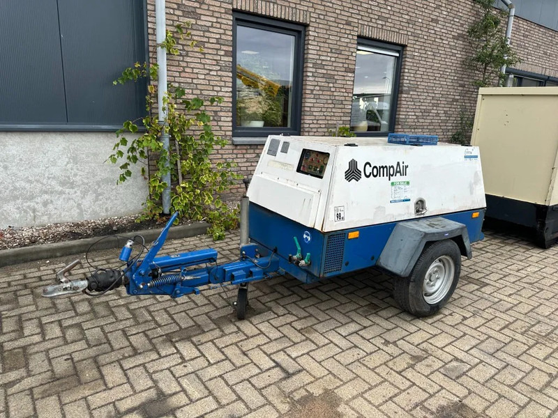 Compair H2180 Deutz 2.1 m3 / min 28 kW 7 Bar Mobiele Diesel Compressor met kenteken - Compresor de aer: Foto 2 Compair H2180 Deutz 2.1 m3 / min 28 kW 7 Bar Mobiele Diesel Compressor met kenteken - Compresor de aer: Foto 2