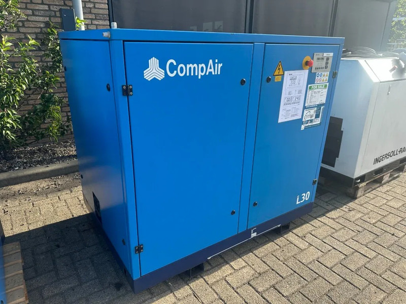 Compair L30 Elektrische Schroefcompressor 30 kW 4.88 m3 / min 7.5 Bar - Compresor de aer: Foto 5 Compair L30 Elektrische Schroefcompressor 30 kW 4.88 m3 / min 7.5 Bar - Compresor de aer: Foto 5