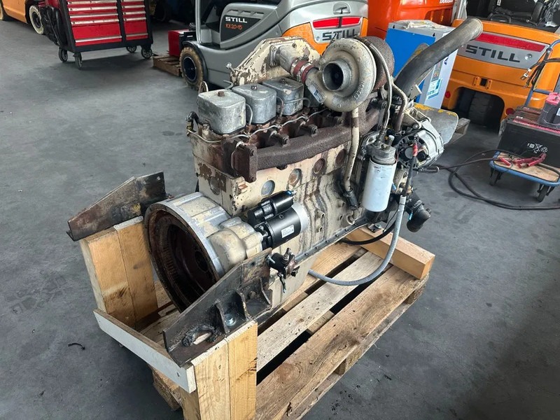 Cummins 6BTA5.9 diesel engine 6 cilinder 177 PK dieselmotor - Motor pentru Stivuitor: Foto 2 Cummins 6BTA5.9 diesel engine 6 cilinder 177 PK dieselmotor - Motor pentru Stivuitor: Foto 2