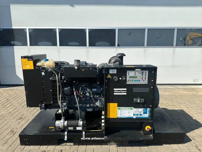 Deutz BF4M 2012 Pramac Mecc Alte Spa 65 kVA generatorset as New ! 44 hours ! - Generator electric: Foto 1 Deutz BF4M 2012 Pramac Mecc Alte Spa 65 kVA generatorset as New ! 44 hours ! - Generator electric: Foto 1