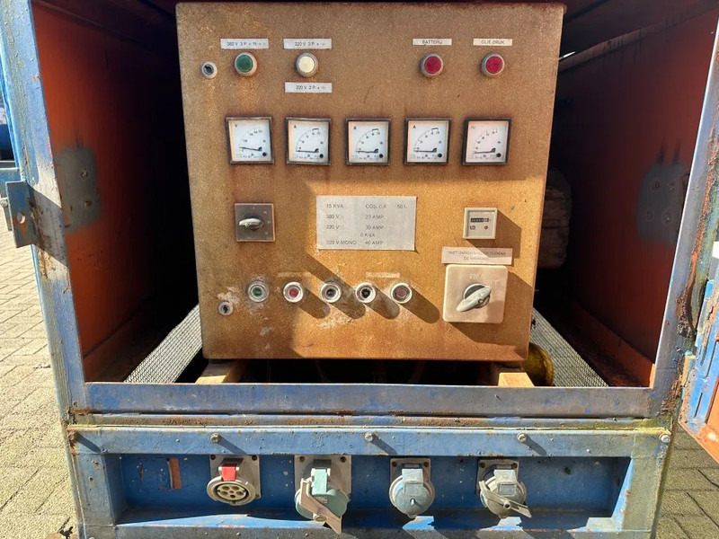 Hatz 3L30C Leroy Somer 15 kVA Silent generatorset - Generator electric: Foto 3 Hatz 3L30C Leroy Somer 15 kVA Silent generatorset - Generator electric: Foto 3