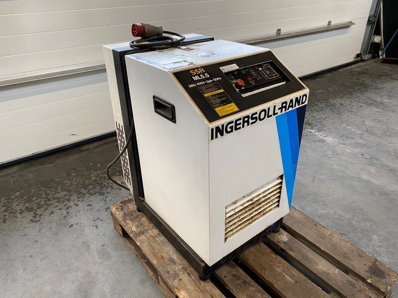 Ingersoll Rand SSR ML 5.5 SSR ML5.5 6 kW 800 L / min 7.5 Bar Elektrische Schroefcompressor - Compresor de aer: Foto 1 Ingersoll Rand SSR ML 5.5 SSR ML5.5 6 kW 800 L / min 7.5 Bar Elektrische Schroefcompressor - Compresor de aer: Foto 1