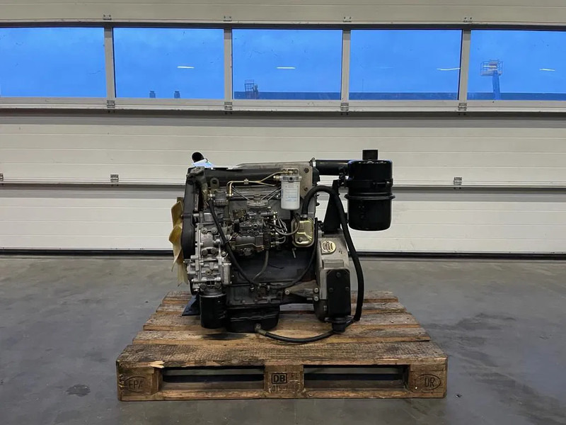Iveco 8141 Diesel Motor 4 cilinder 53 kW / 74 PK Diesel Engine - Motor pentru Stivuitor: Foto 2 Iveco 8141 Diesel Motor 4 cilinder 53 kW / 74 PK Diesel Engine - Motor pentru Stivuitor: Foto 2
