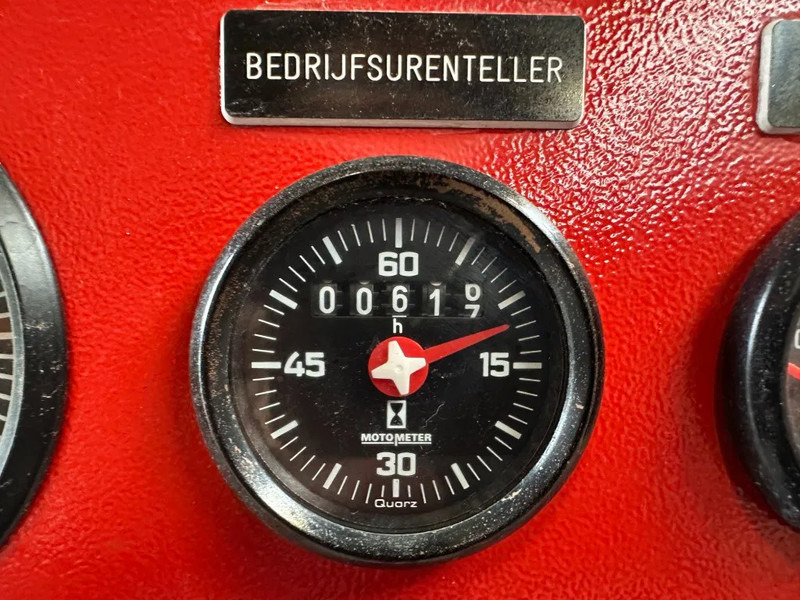 Iveco 8361 SRM 32.00 Van Wijk & Boerma 567 m3 / h 295 PK 8.6 bar Diesel Waterpompset Firepack - Pompă de apă: Foto 5 Iveco 8361 SRM 32.00 Van Wijk & Boerma 567 m3 / h 295 PK 8.6 bar Diesel Waterpompset Firepack - Pompă de apă: Foto 5