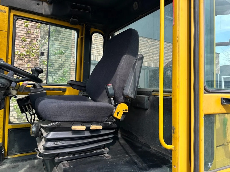 Stivuitor diesel Kalmar DC 7-600 Perkins Diesel 7 ton Heftruck Roterende Stenenklem Layer Picker: Foto 7 Stivuitor diesel Kalmar DC 7-600 Perkins Diesel 7 ton Heftruck Roterende Stenenklem Layer Picker: Foto 7