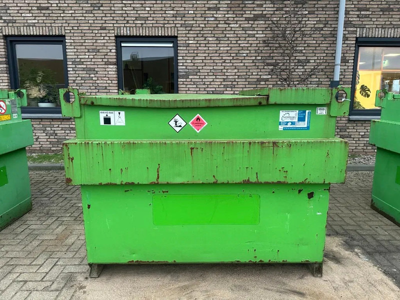 Kiwa IBC Steenbergen 2000 liter Dieseltank met handpomp Milieutank - Rezervor de stocare: Foto 1 Kiwa IBC Steenbergen 2000 liter Dieseltank met handpomp Milieutank - Rezervor de stocare: Foto 1