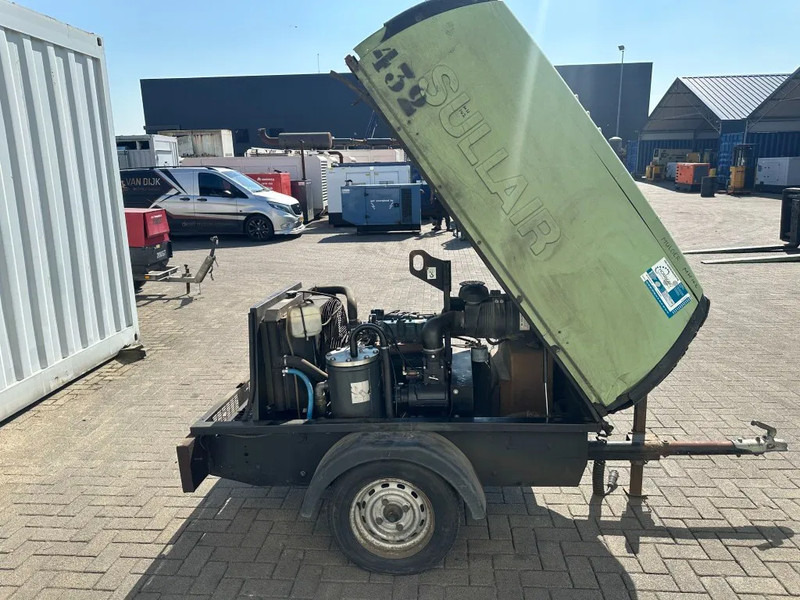 Kubota V2203 Sullair K65 Mobiele Diesel Compressor 3.7 m3 / min 30 kW 7 Bar - Compresor de aer: Foto 3 Kubota V2203 Sullair K65 Mobiele Diesel Compressor 3.7 m3 / min 30 kW 7 Bar - Compresor de aer: Foto 3