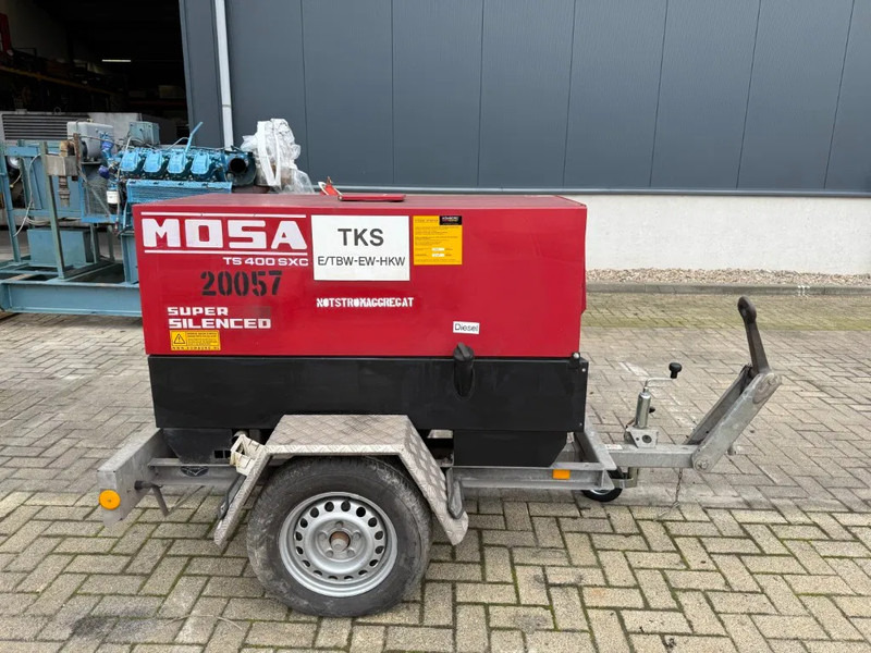 Lombardini Mosa TS 400 SXC / EC 13 kVA Las generatorset Welding generator - Generator electric: Foto 1 Lombardini Mosa TS 400 SXC / EC 13 kVA Las generatorset Welding generator - Generator electric: Foto 1