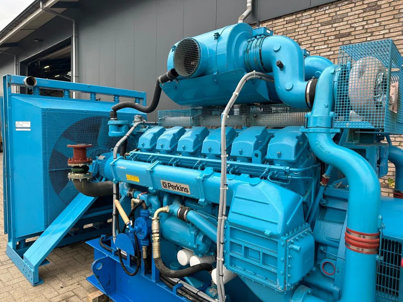 Generator electric Perkins 4012 TWG Stamford 1030 kVA generatorset as New ! 175 hours ! Nieuwstaat !: Foto 11 Generator electric Perkins 4012 TWG Stamford 1030 kVA generatorset as New ! 175 hours ! Nieuwstaat !: Foto 11