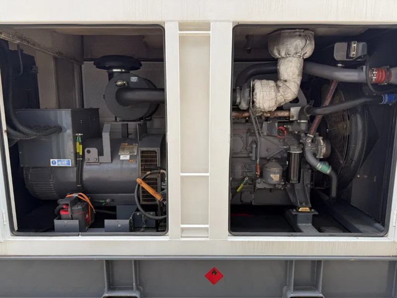 Scania DC 12 59A Stamford 350 kVA Silent generatorset - Generator electric: Foto 3 Scania DC 12 59A Stamford 350 kVA Silent generatorset - Generator electric: Foto 3