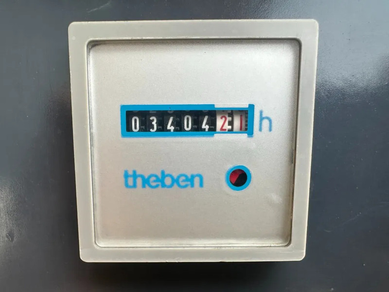 Volvo Penta TD121GG SDMO Leroy Somer 200 kVA noodstroom generatorset - Generator electric: Foto 5 Volvo Penta TD121GG SDMO Leroy Somer 200 kVA noodstroom generatorset - Generator electric: Foto 5