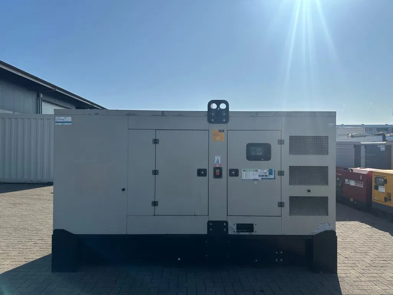 Volvo TAD 753 GE Fogo 200 kVA Silent generatorset - Generator electric: Foto 3 Volvo TAD 753 GE Fogo 200 kVA Silent generatorset - Generator electric: Foto 3