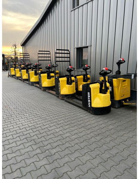 Yale MP 20 X FBW 2 ton Palletwagen Elektra Pallettruck Meerijder - Transpalet manual: Foto 2 Yale MP 20 X FBW 2 ton Palletwagen Elektra Pallettruck Meerijder - Transpalet manual: Foto 2