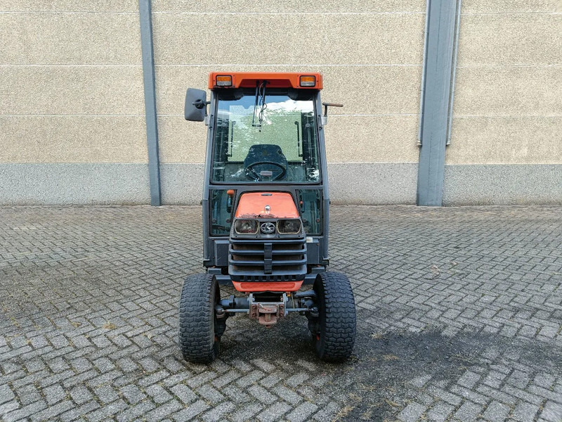 Kubota B2410 met Nimos Kipper - Tractor electric: Foto 2 Kubota B2410 met Nimos Kipper - Tractor electric: Foto 2