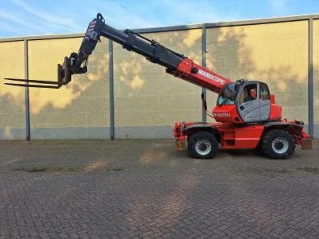 Stivuitor telescopic Manitou MRT 2150+ Privilege All-Terrain Rotating Telehandler (2015): Foto 8