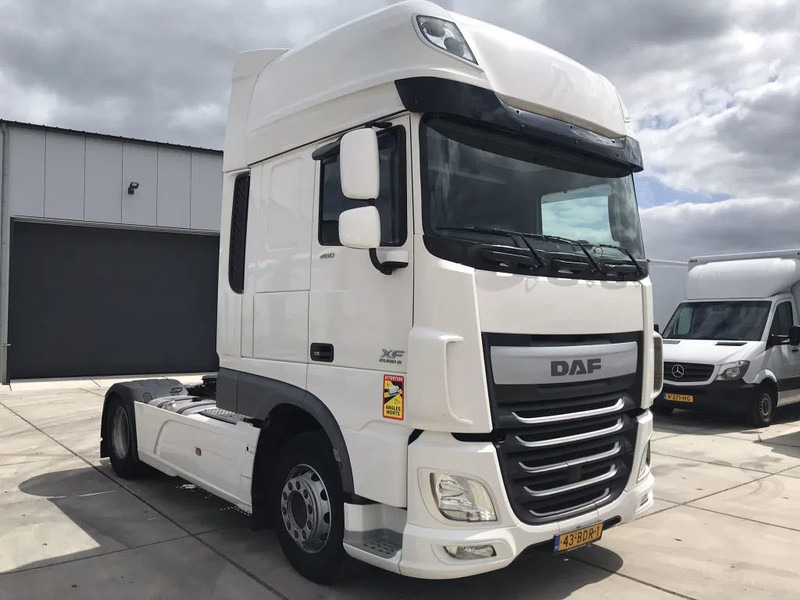 DAF XF 460 FT EURO 6 INTARDER - Cap tractor: Foto 1 DAF XF 460 FT EURO 6 INTARDER - Cap tractor: Foto 1