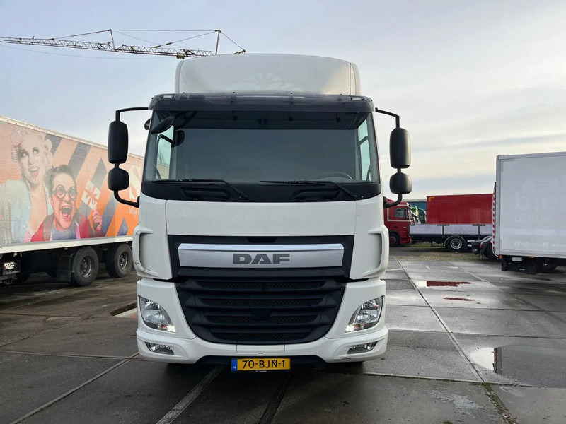 DAF CF 260 CF 260 FA CHASSIS CABINE EURO 6 - Camion şasiu: Foto 2 DAF CF 260 CF 260 FA CHASSIS CABINE EURO 6 - Camion şasiu: Foto 2