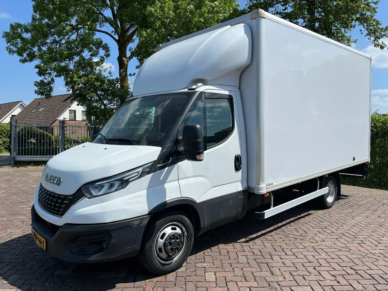 Iveco Daily 35C16 - Autoutilitară box, Autoutilitară cabină dublă: Foto 1 Iveco Daily 35C16 - Autoutilitară box, Autoutilitară cabină dublă: Foto 1