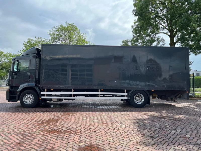 Iveco Stralis 190 S/7,5 - Camion furgon: Foto 4 Iveco Stralis 190 S/7,5 - Camion furgon: Foto 4