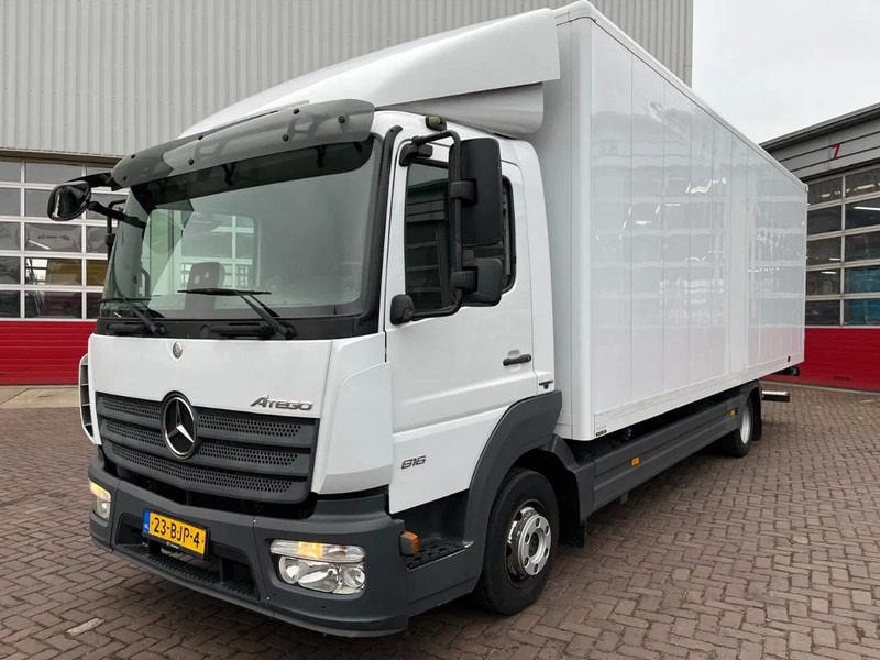 Mercedes-Benz Atego 816 - Camion furgon: Foto 1 Mercedes-Benz Atego 816 - Camion furgon: Foto 1