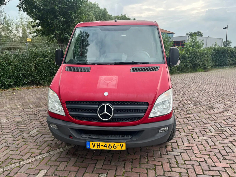 Mercedes-Benz Sprinter 313 CDI L2H1 - Dubă: Foto 2 Mercedes-Benz Sprinter 313 CDI L2H1 - Dubă: Foto 2