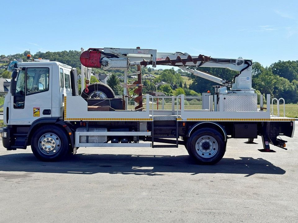 Camion, Camion cu macara Iveco Eurocargo 120E22 * Bohrgerät auf LKW + FUNK *TOP: Foto 6 Camion, Camion cu macara Iveco Eurocargo 120E22 * Bohrgerät auf LKW + FUNK *TOP: Foto 6