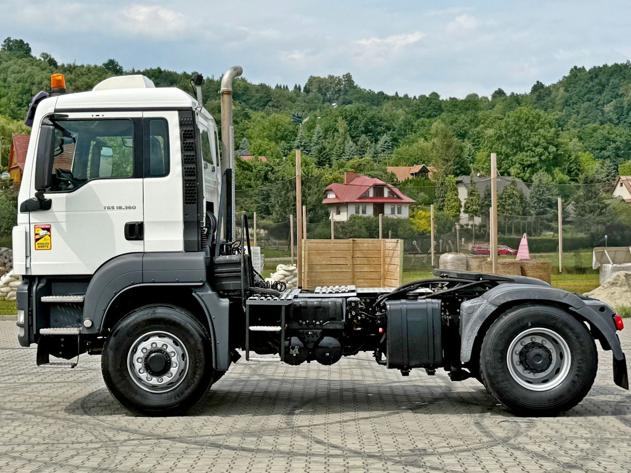 MAN TGS 18.360 * Sattelzugmaschine * 4x4 * TOP - Cap tractor: Foto 3 MAN TGS 18.360 * Sattelzugmaschine * 4x4 * TOP - Cap tractor: Foto 3
