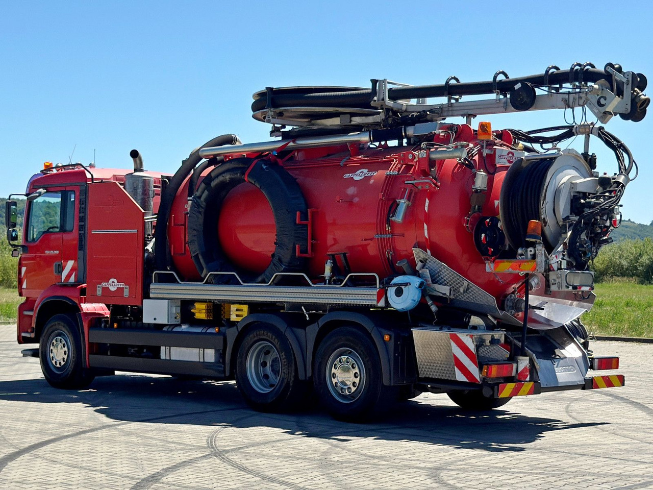 MAN TGA 26.360 * Saug und Spülwagen/CAPPELLOTTO+FUNK - Maşină pentru vidanjări: Foto 5 MAN TGA 26.360 * Saug und Spülwagen/CAPPELLOTTO+FUNK - Maşină pentru vidanjări: Foto 5