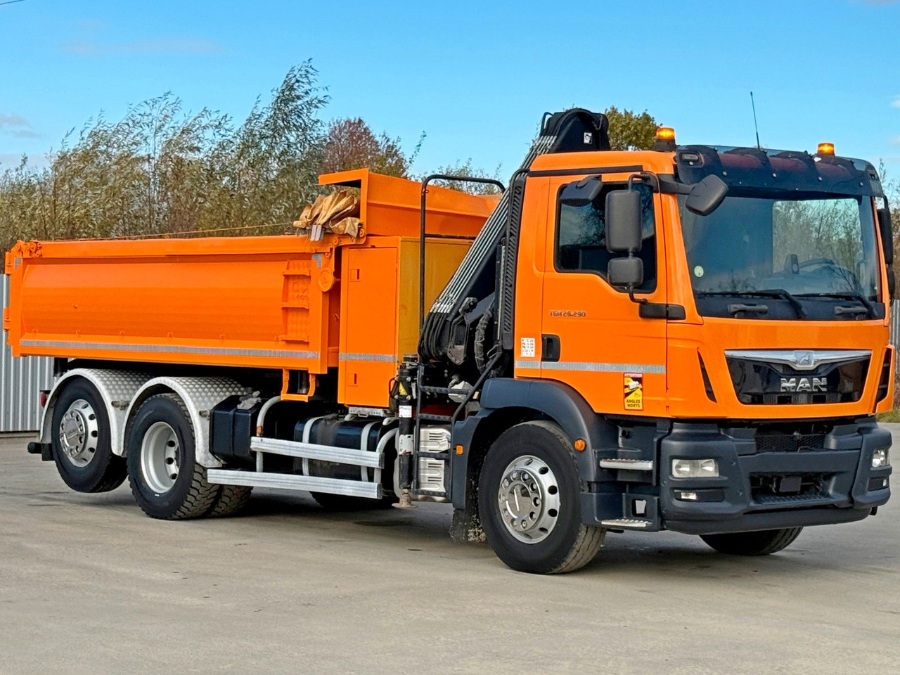 MAN TGM 26.290* KIPPER 4,60m*HIAB 111 B-3 HIDUO/FUNK - Camion cu macara: Foto 3 MAN TGM 26.290* KIPPER 4,60m*HIAB 111 B-3 HIDUO/FUNK - Camion cu macara: Foto 3