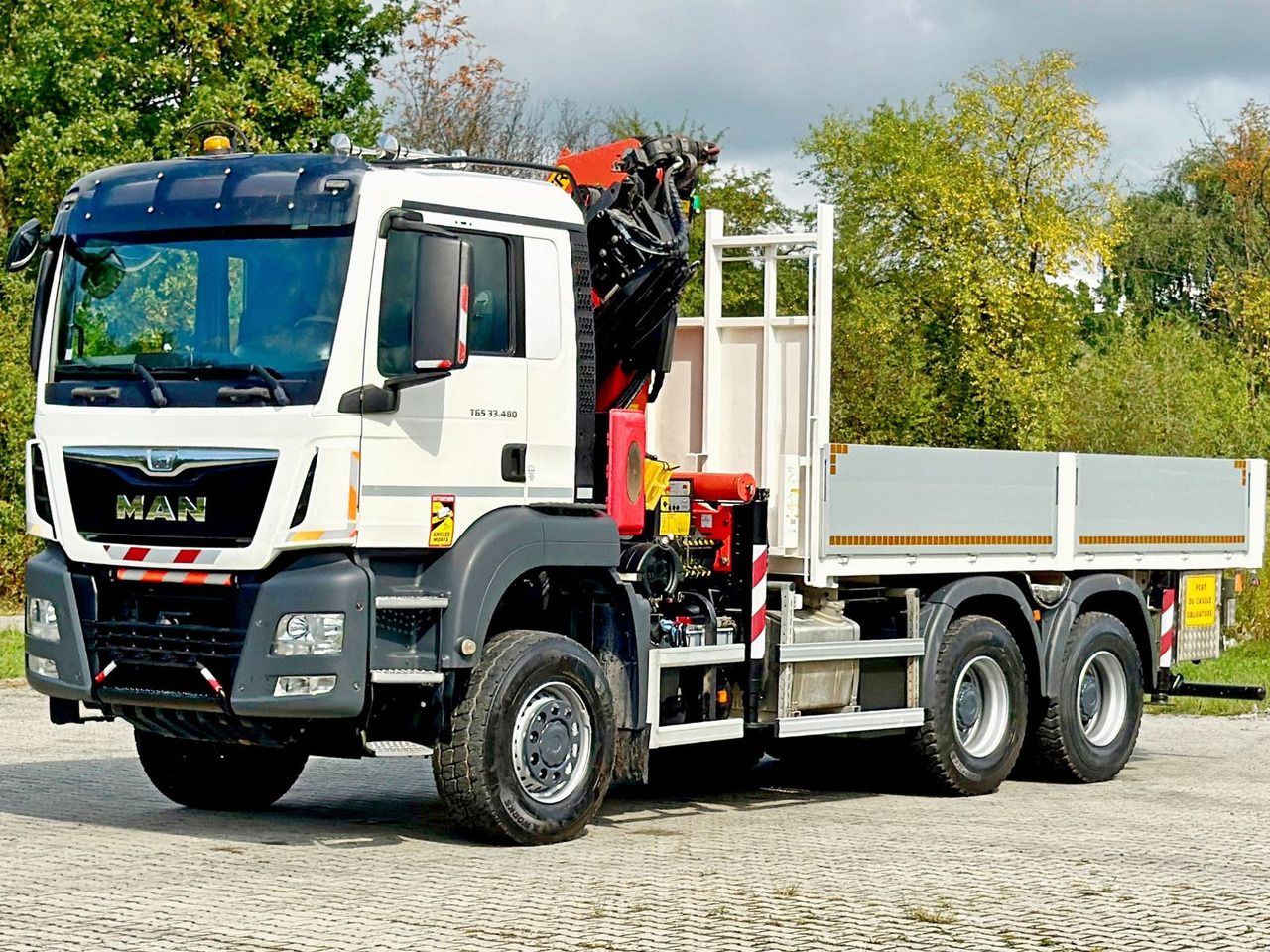 MAN TGS 33.480 * PK 33002-EH C + FUNK/6x6 * TOP - Camion cu macara: Foto 3 MAN TGS 33.480 * PK 33002-EH C + FUNK/6x6 * TOP - Camion cu macara: Foto 3