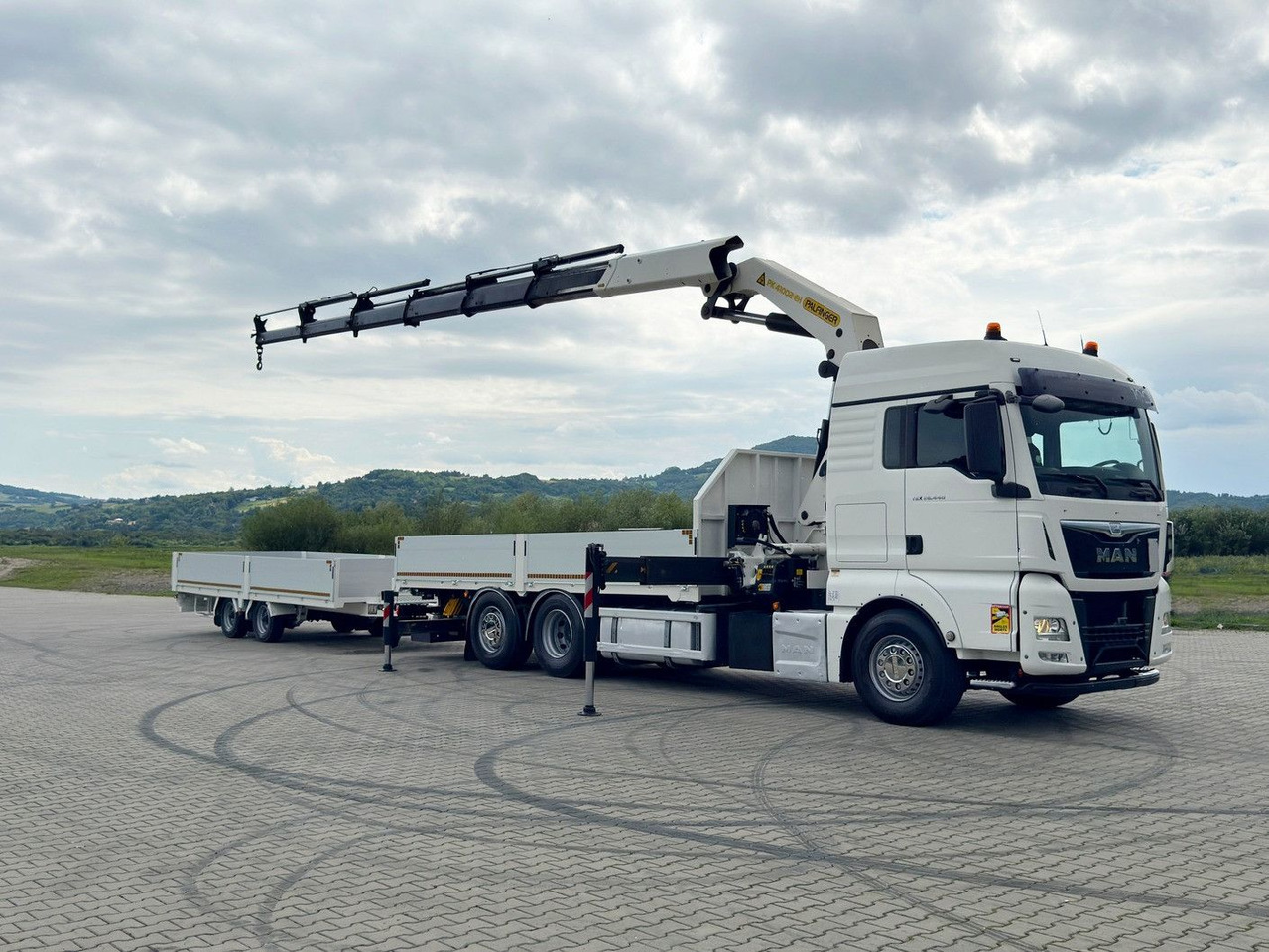 MAN TGX 26.440 * PK 41002-EH E + FUNK + Anhänger*TOP - Camion cu macara: Foto 2 MAN TGX 26.440 * PK 41002-EH E + FUNK + Anhänger*TOP - Camion cu macara: Foto 2