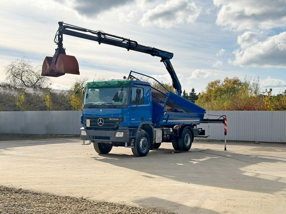 Mercedes-Benz ACTROS 1841 * PK 10501 + FUNK * TOP * 4x4 - Camion cu macara: Foto 2 Mercedes-Benz ACTROS 1841 * PK 10501 + FUNK * TOP * 4x4 - Camion cu macara: Foto 2