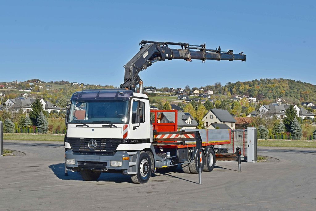 Mercedes-Benz ACTROS 2635 Pritsche 6,40m + HIAB 400 E-5 + FUNK Mercedes-Benz ACTROS 2635 Pritsche 6,40m + HIAB 400 E-5 + FUNK - Camion cu macara: Foto 2 Mercedes-Benz ACTROS 2635 Pritsche 6,40m + HIAB 400 E-5 + FUNK Mercedes-Benz ACTROS 2635 Pritsche 6,40m + HIAB 400 E-5 + FUNK - Camion cu macara: Foto 2