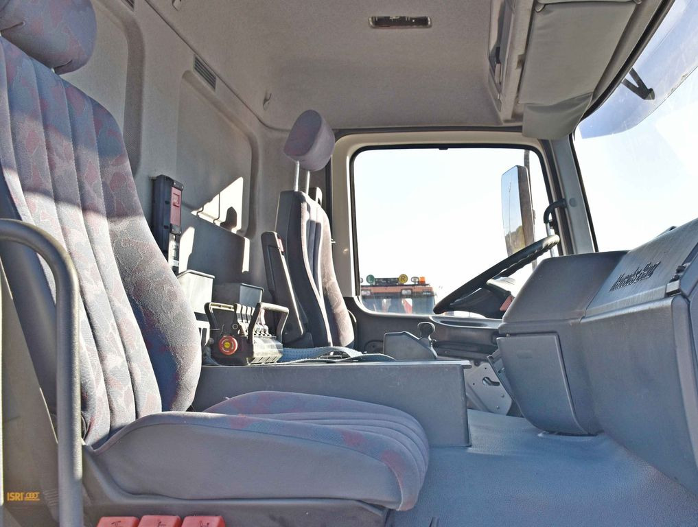 Leasing de Mercedes-Benz ACTROS 2635 Pritsche 6,40m + HIAB 400 E-5 + FUNK  Mercedes-Benz ACTROS 2635 Pritsche 6,40m + HIAB 400 E-5 + FUNK: Foto 11